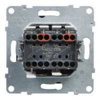 SUNO ČERNÁ DVOJITÝ STŘÍDAVÝ PŘEPÍNAČ Č.6+6 LEGRAND 721408