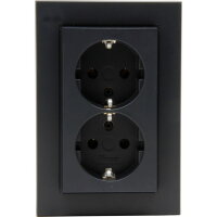 HK07 - Double earthed socket outlet with