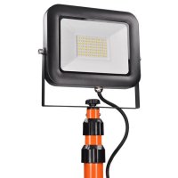 LED venkovní reflektor PRO se stojanem 50W 4600lm kabel se zástrčkou AC 230V
