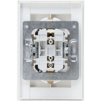 929532008 HK07 - Double earthed socket o
