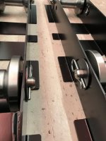 Odvíječ kabelových bubnů univerzální 40,50,60 cm (nosnost 4000 kg)