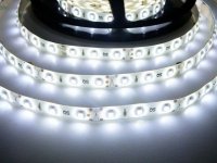 SQ3-W300-CW pásek bílá zalitý T-LED 07115