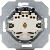 940434002 HK07 - Earthed socket outlet w