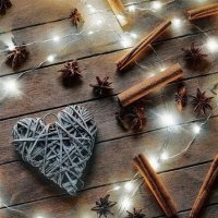 Vánoční řetěz stříbrný, 50x mini LED, 5m, 3 x AA, studené světlo SOLIGHT 1V56-W