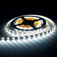SQ3-300-CW pásek bílá vnitřní T-LED 07105