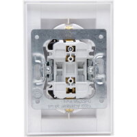 940232004 HK07 - Double earthed socket o