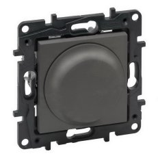 NILOÉ STEP STMÍVAČ OTOČNÝ 300W OCEL LEGRAND 863452