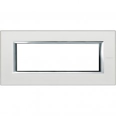 Legrand HA4806SAN BTAX RÁMEČEK 6M STŘÍBRO