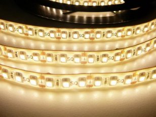 SQ3-W600-WW teplá bílá pásek zalitý Záru T-LED 7311