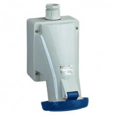 Schneider 83154 Zásuvka nást. 16A 2P+PE 230V IP67
