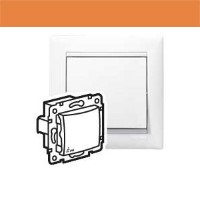 VA BÍLÁ SPÍNAČ Č.6 IP44 LEGRAND 774206RD