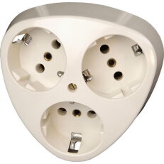 111401004 Triple earthed socket outlet,