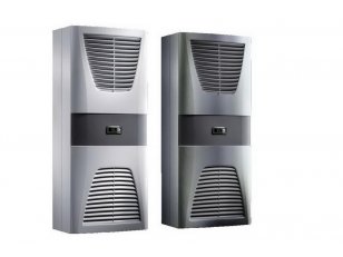 Rittal 3305540 Nást. chladicí jednotka 1500W Blue e, 3f