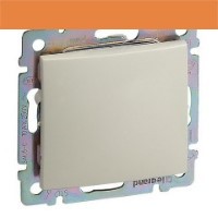 VA BÉŽ. KŘÍŽOVÝ PŘEPÍNAČ Č.7 LEGRAND 774307RD