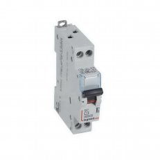 DX3 JISTIČ, 1+N PÓLOVÝ, CHAR. C,3A 6/10 KA LEGRAND 407736