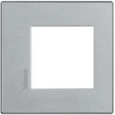 Legrand HW4802HC BTAX RÁMEČEK 2M ETÉRIS HLINÍK