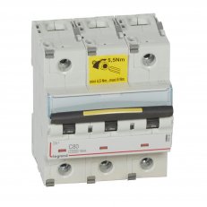 DX3 JISTIČ, 3 PÓLOVÝ, CHAR. C,80A 10000A/16KA LEGRAND 409280
