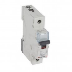 TX3 JISTIČ, 1 PÓLOVÝ, CHAR. B, 32A 10000A LEGRAND 404087