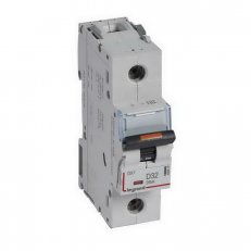 DX3 JISTIČ, 1 PÓLOVÝ, CHAR. D,32A 25KA LEGRAND 409810