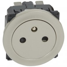CL TITAN ZÁS.2P+T SNADN.ÚDRŽBA LEGRAND 067132