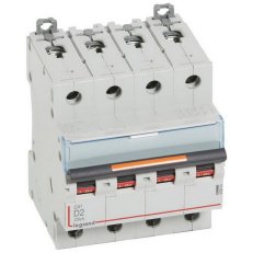 DX3 JISTIČ, 4 PÓLOVÝ, CHAR. D,2A 25KA LEGRAND 409843
