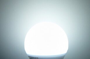 E27-R12W-280-CW studená bílá T-LED 03253