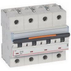 DX3 JISTIČ, 4 PÓLOVÝ, CHAR. D,16A 25KA LEGRAND 409846