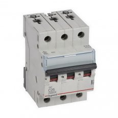 TX3 JISTIČ, 3 PÓLOVÝ, CHAR. C, 25A 10000A LEGRAND 404224