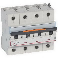 DX3 JISTIČ, 4 PÓLOVÝ, CHAR. D,20A 25KA LEGRAND 409847