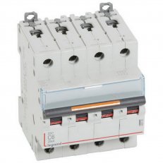 DX3 JISTIČ, 4 PÓLOVÝ, CHAR. C,6A 25KA LEGRAND 409792