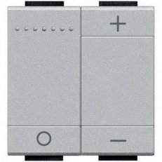 BTICINO LIVINGLIGHT TLAČÍTKOVÝ STMÍVAČ 0-10V 2MODULOVÝ TECH NT4410N