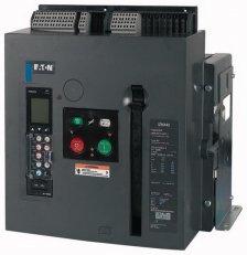 Jistič IZMX40B3-V32F-1 základní selektivní spoušť, 3pól, 66kA/440V, 3200A