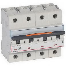 DX3 JISTIČ, 4 PÓLOVÝ, CHAR. D,25A 25KA LEGRAND 409848