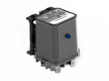 Výkonové relé 2 přep.kontakty 25A 24VDC Faston 250,vert. SCHRACK RM879024--
