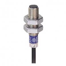 Schneider XS108B3NBL2 Indukční čidlo NPN,12..24 VDC,kabel 2m