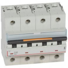 DX3 JISTIČ, 4 PÓLOVÝ, CHAR. C,40A 25KA LEGRAND 409798