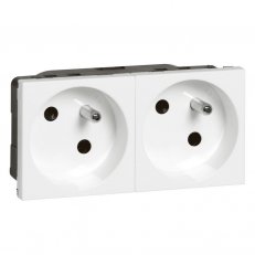 MOSN ZÁS. 2X2P+T BÍLÁ 4M BS LEGRAND 077164