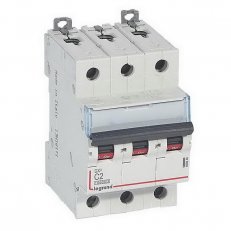 DX3 JISTIČ, 3 PÓLOVÝ, CHAR. C,2A 10000A/16KA LEGRAND 409248