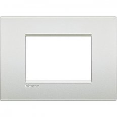 BTICINO LIVINGLIGHT RÁMEČEK AIR 3MODULOVÝ PERLEŤ LNC4803PR
