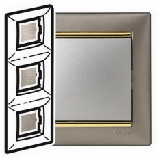 VALENA VA RÁM. 3P VER. TITAN-ZLATO Legrand 770367