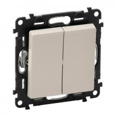 VALENA LIFE DVOJITÝ STŘÍDAVÝ PŘEPÍNAČ Č.6+6 BÉŽOVÁ LEGRAND 752208