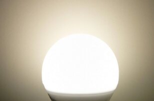 E27-L15W-DW A60 Denní bílá T-LED 032711