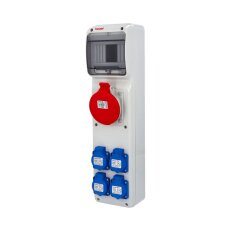 Zásuvková skříň ZSF40001000.V/3950 IP44 pouze vydrátovaná FAMATEL v295