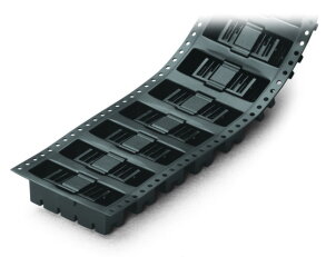 Konektor s pájecími piny THR, pájecí kontakt 0,8x0,8 mm, úhlové, černá 5pól.