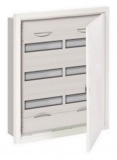 Zapuštěná rozvodnice ABB U42R3 -72M s dveřmi