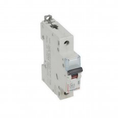 DX3 JISTIČ, 1 PÓLOVÝ, CHAR. D,63A 10000A/16KA LEGRAND 409438