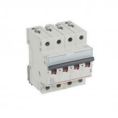 TX3 JISTIČ, 4 PÓLOVÝ, CHAR. B, 13A 10000A LEGRAND 404153