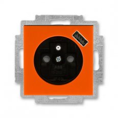 Zásuvka s USB nabíjením 5569H-A02357 66 oranžová/kouř. černá Levit ABB