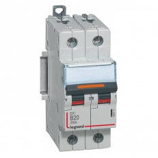 DX3 JISTIČ, 2 PÓLOVÝ, CHAR. B,20A 25KA LEGRAND 409717