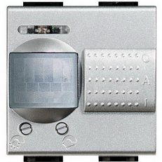 BTICINO LIVINGLIGHT AUTOMATICKÝ INFRASPÍNAČ 2MODULOVÝ TECH NT4432